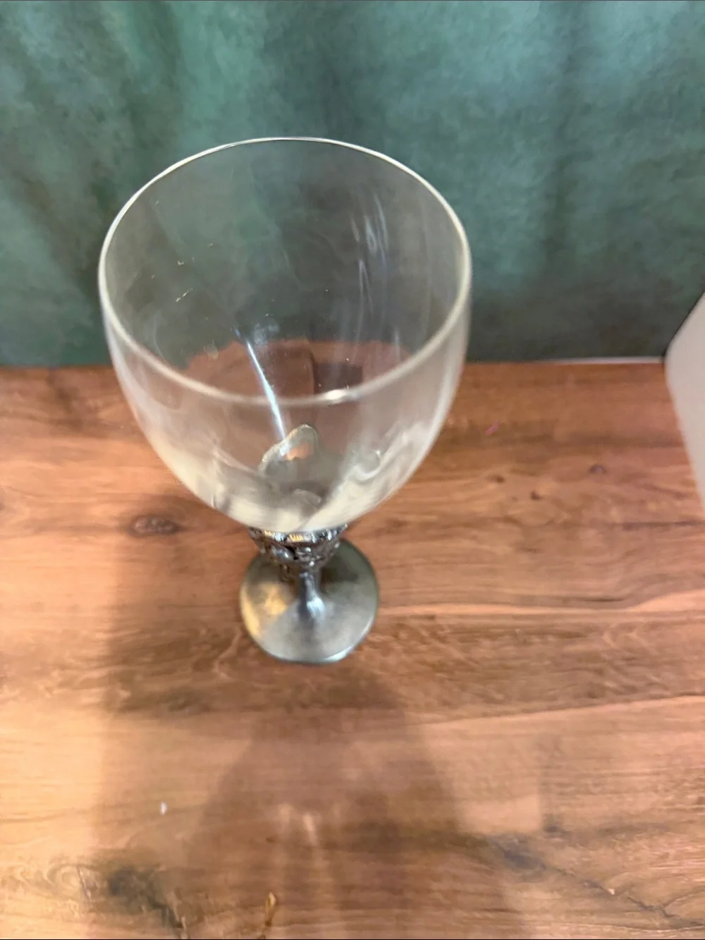 Classic Clear Glass Wine Goblet with Decorative Metal Stem